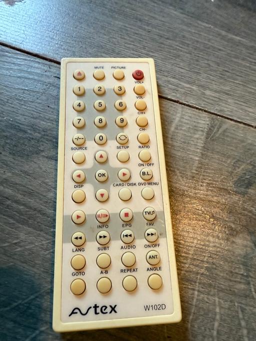 Buy & Sell Birchills Walsall - Photos for Avtex tv remote w102d