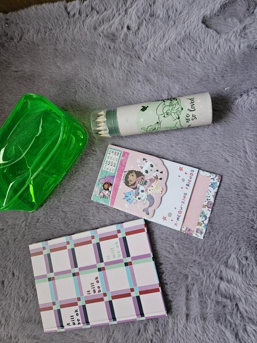 Classes Wolverhampton West Midlands - Photos for ✨ Cute Stationery Bundle – Notebook, Pencil✨