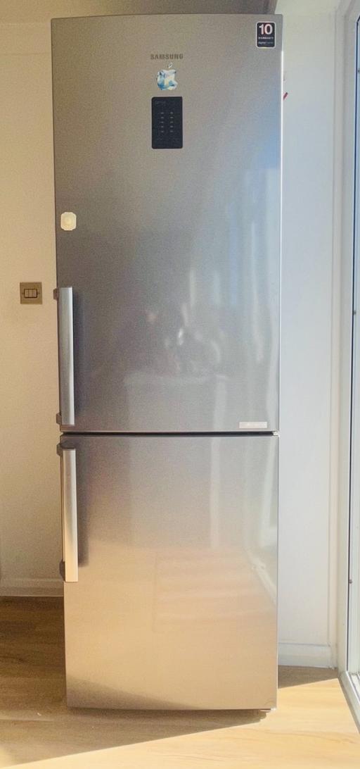 Buy & Sell Medway City Estate Medway - Kent - Photos for SALE!!! Samsung Fridge Freezer