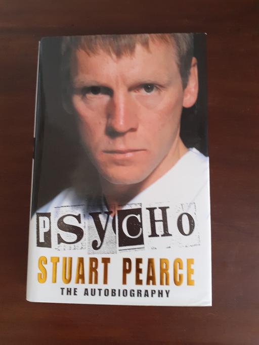 Buy & Sell Sundon Luton - Photos for Signed Autobiographies(LU33BY)