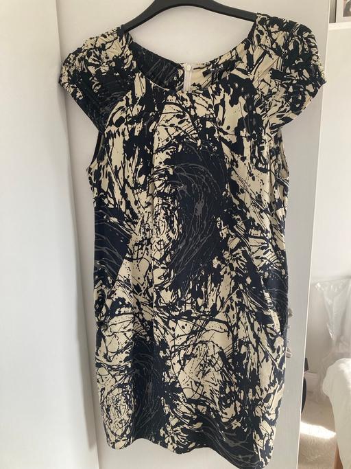 Buy & Sell Hagley Bromsgrove - Photos for Black and cream dress