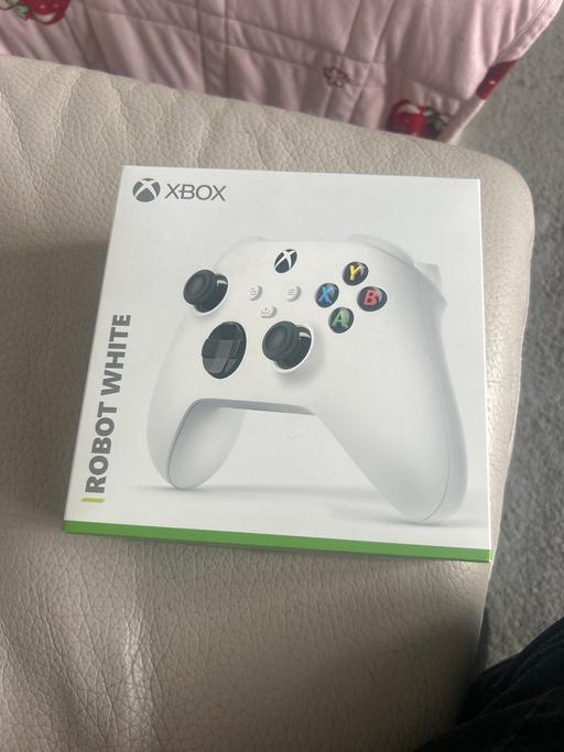 Buy & Sell Romford Havering - Photos for Xbox controller