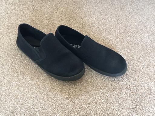 Buy & Sell Kings Heath Birmingham - Photos for Plimsoles size 4