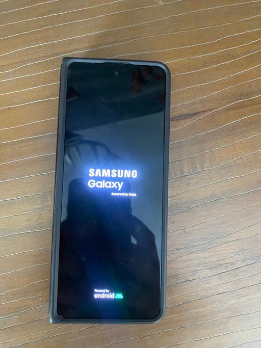 Buy & Sell Wednesbury Sandwell - Photos for Samsung z fold 5 with carbon case and pen