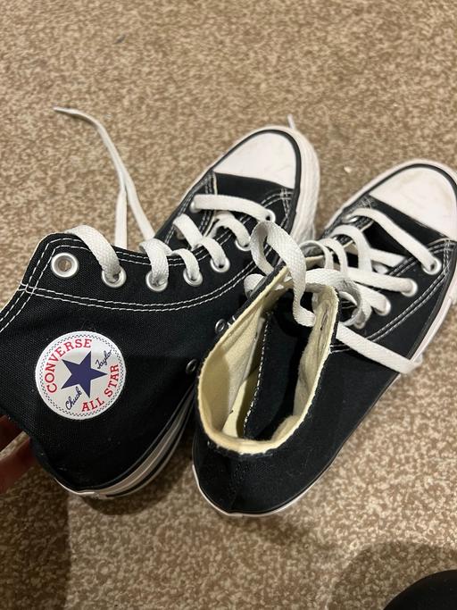 Buy & Sell Bethnal Green East London - Photos for Black converse all star trainers size 4