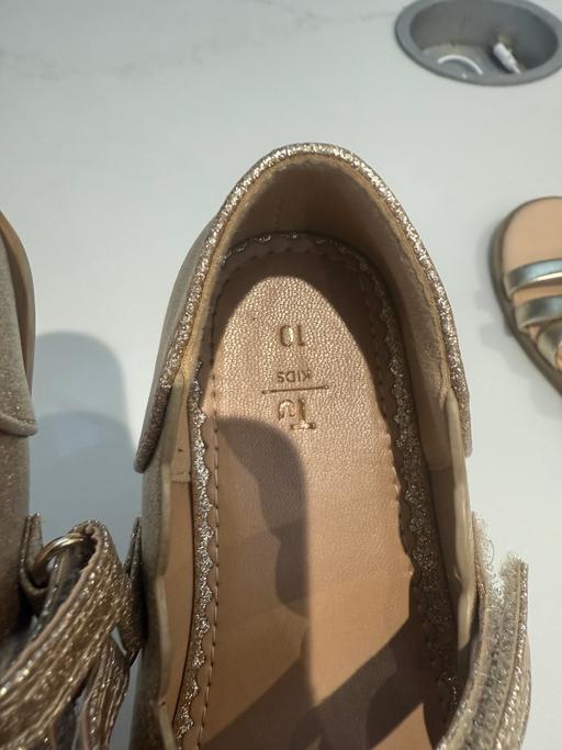 Buy & Sell East Ham East London - Photos for Occasion kids shoes