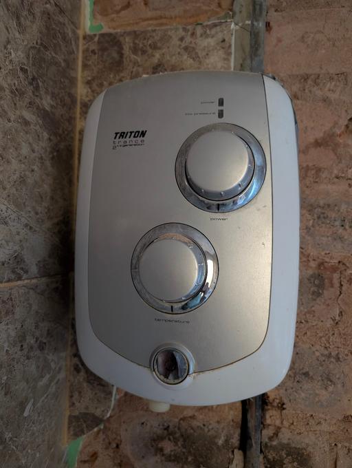 Buy & Sell Birchills Walsall - Photos for Triton electric shower with head