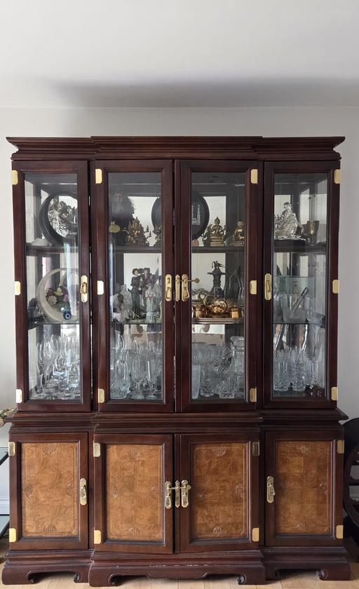 Buy & Sell Riddlesdown South East London - Photos for Vintage Dark Wood Display Cabinet / China Cab