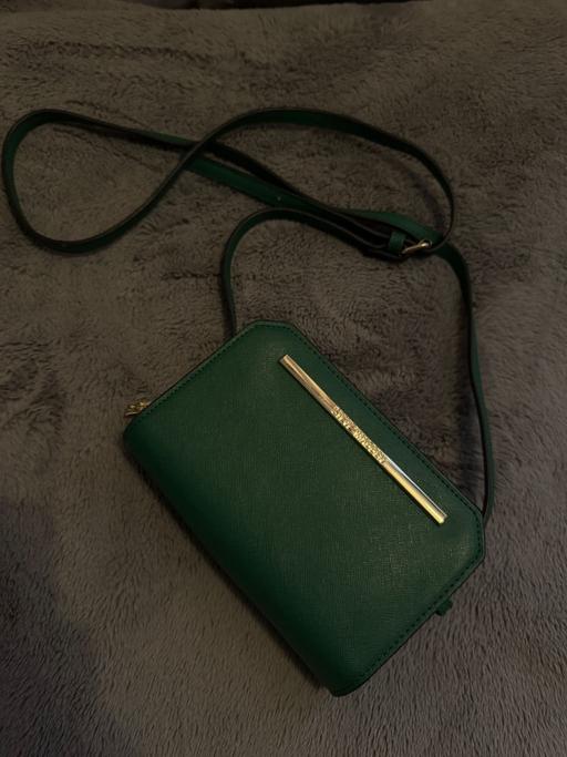 Buy & Sell London Luton Airport Luton - Photos for hand bag