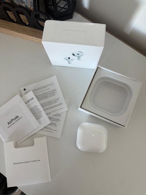 Buy & Sell Dagenham Barking and Dagenham - Photos for Airpods 4Th Generation ANC Headphones