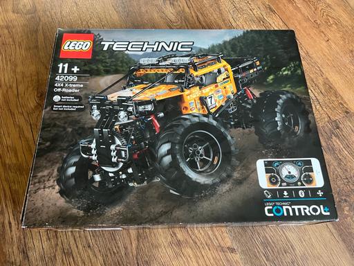 Buy & Sell Kettlebrook Tamworth - Photos for LEGO TECHNIC 4X4 X-TREME OFF-ROADER -42009.