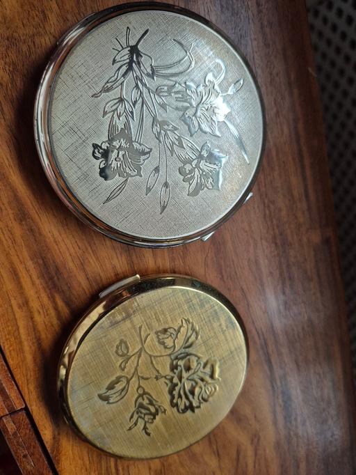 Buy & Sell Hasbury Dudley - Photos for 2 x STRATTON Powder Compacts