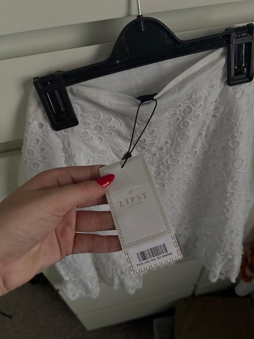Buy & Sell Sacriston County Durham - Photos for LIPSY white asymmetrical skirt
