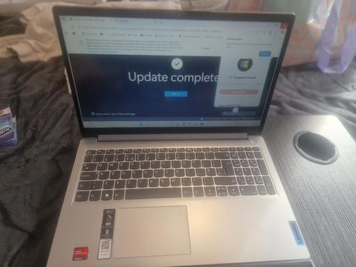 Buy & Sell Queensbury Bradford - Photos for LENOVO IdeaPad 1 15ADA7
