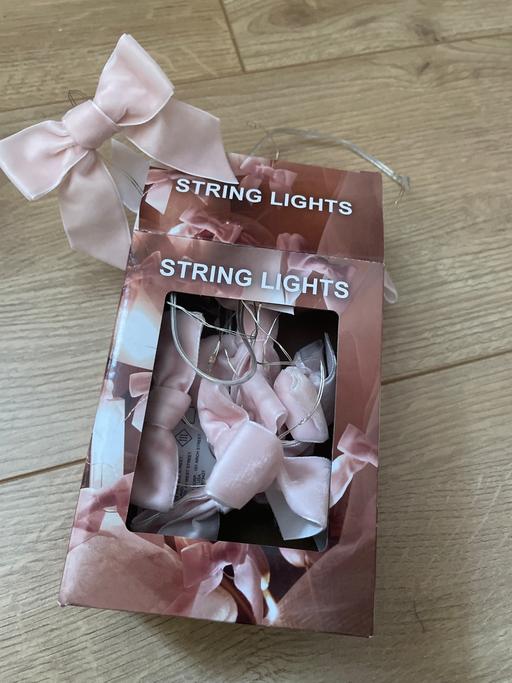 Buy & Sell Rowley Village Sandwell - Photos for Pink bow string lights