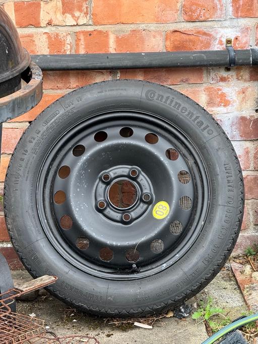 Vehicles Prestwich Bury - Photos for Spare tyre