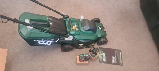 Buy & Sell Moseley Village Wolverhampton - Photos for We become 33cm 20volt rotary cordless lawnmow