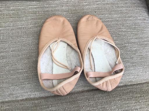 Buy & Sell Essington Wolverhampton - Photos for Ballet pumps size 2.5