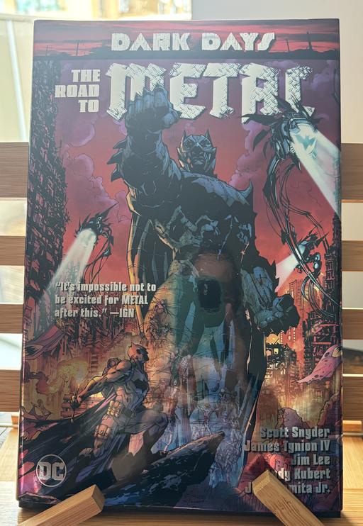 Buy & Sell Camberwell South East London - Photos for Dark Nights: Metal - Essential Hard Covers