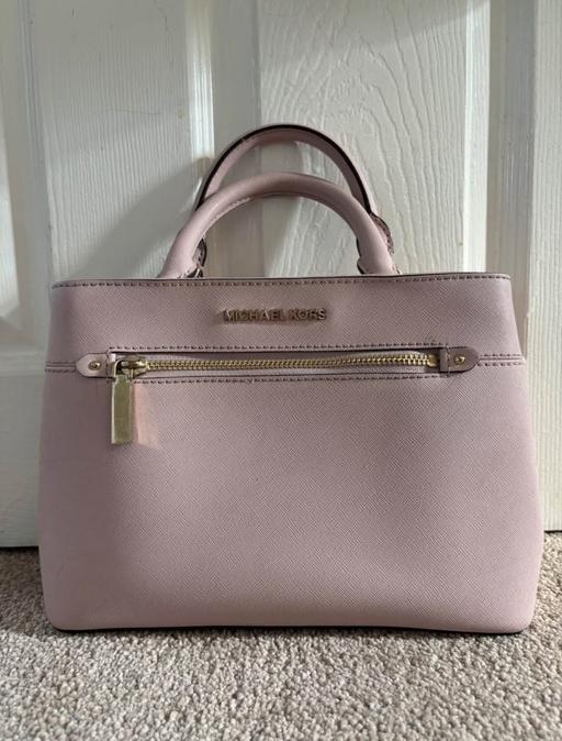 Buy & Sell Romford Havering - Photos for Michael Kors