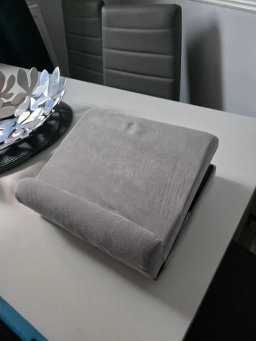 Buy & Sell Sheldon Birmingham - Photos for Jml lap- o -pad tablet stand 