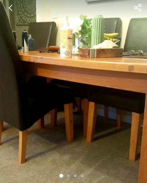 Buy & Sell Dudley Port Sandwell - Photos for solid dining with 6 chairs