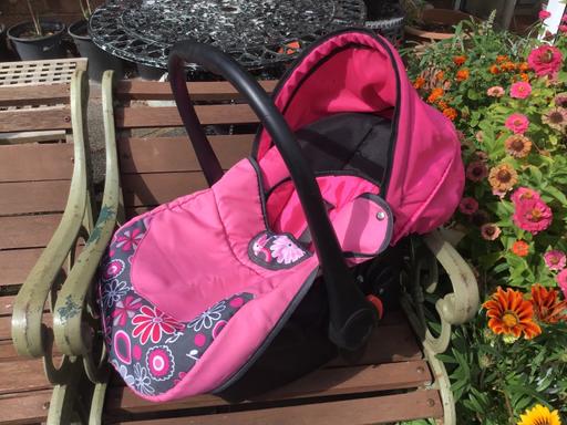 Buy & Sell Essington Wolverhampton - Photos for Car seat for doll