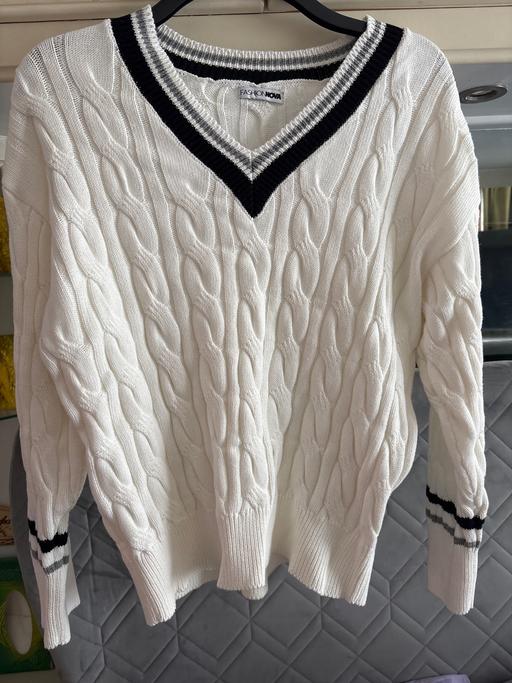 Buy & Sell Edmonton North London - Photos for Jumper S/M