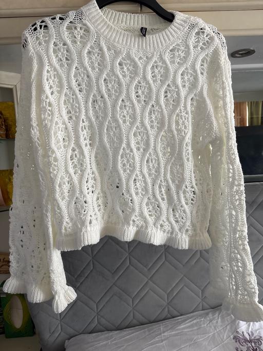 Buy & Sell Edmonton North London - Photos for Crochet Top