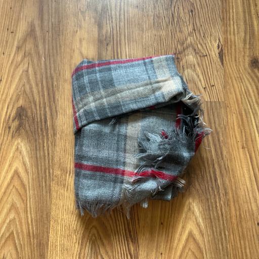 Buy & Sell Atherton Wigan - Photos for Next Grey Tartan Frayed Hem Scarf