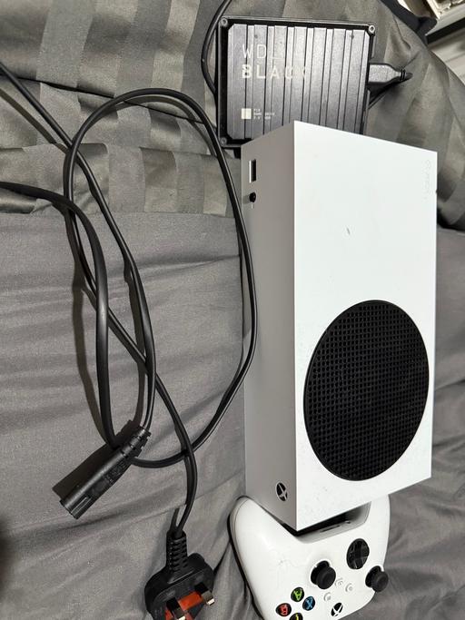 Buy & Sell Stannington Sheffield - Photos for Xbox series s with a 2 terabyte hard drive