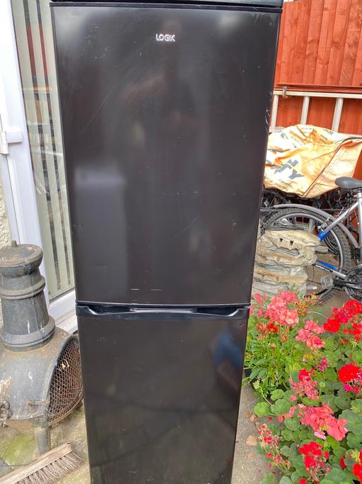 Buy & Sell Coventry Nuneaton and Bedworth - Photos for Fridge/Freezer