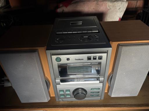 Buy & Sell Whetstone Blaby - Photos for Goodmans mini stereo