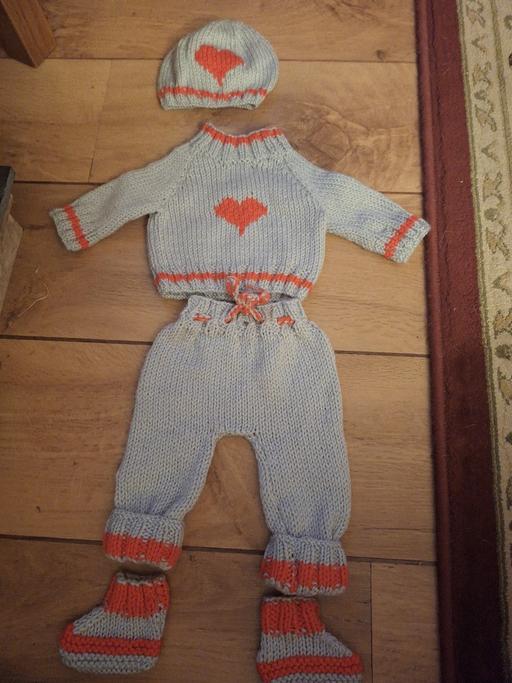 Buy & Sell Ettingshall Park Wolverhampton - Photos for Knitted Outfit Dolls/Premature