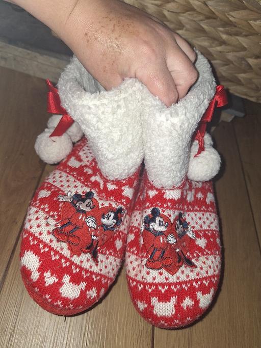 Buy & Sell Ettingshall Park Wolverhampton - Photos for Minnie/Mickey Slipper boots size 5