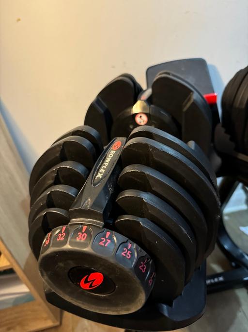 Buy & Sell Hackney Central East London - Photos for Bowflex adjustable dumbbells & stand