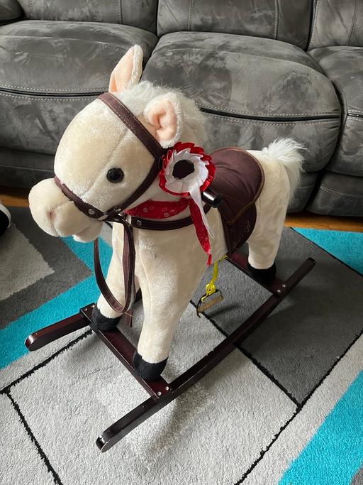 Buy & Sell Rayners Lane North West London - Photos for Children’s wooden rocking horse quality
