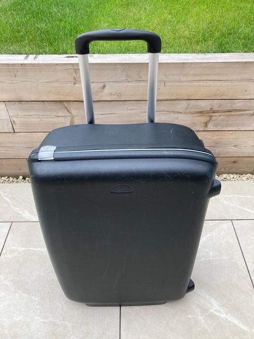 Buy & Sell Finstall Bromsgrove - Photos for Black Samsonite Suitcase