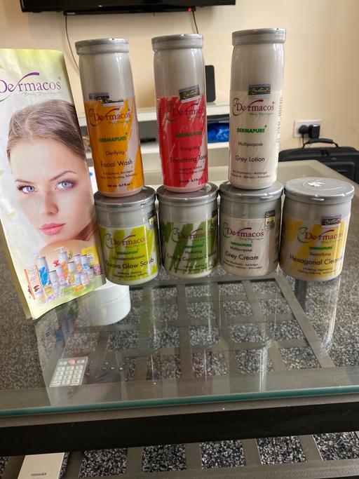 Buy & Sell Walthamstow East London - Photos for Dermacos facial set