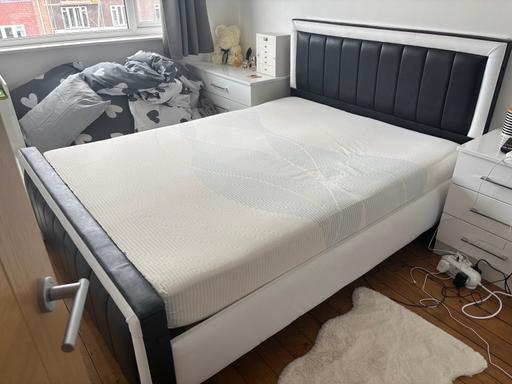 Buy & Sell Elmstead South East London - Photos for King size bed