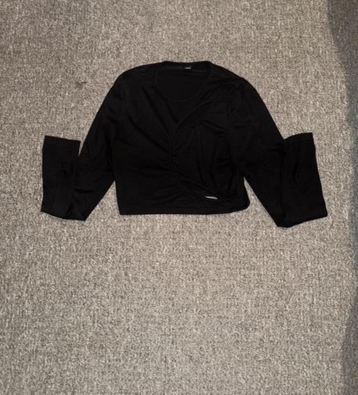 Buy & Sell Highworth Swindon - Photos for Black Long Sleeved Crop Top with Cut Outs