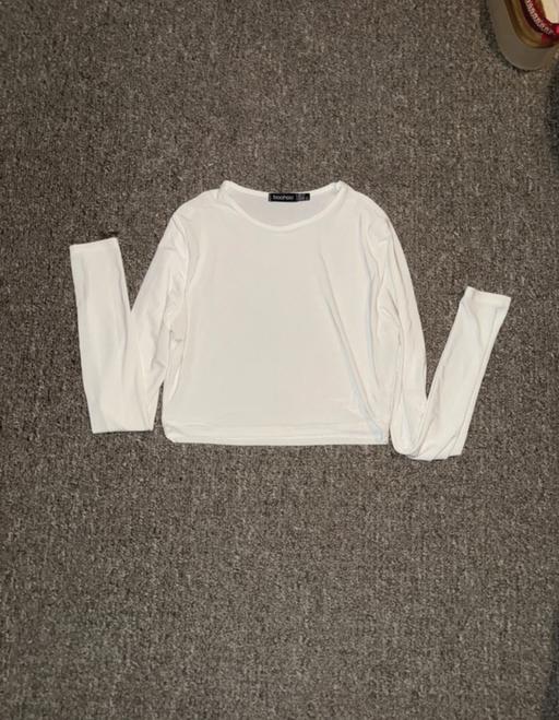 Buy & Sell Highworth Swindon - Photos for Long Sleeved White Crop Top