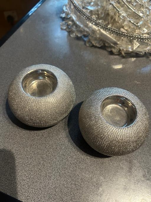 Buy & Sell Bury Greater Manchester - Photos for Silver tea light holders