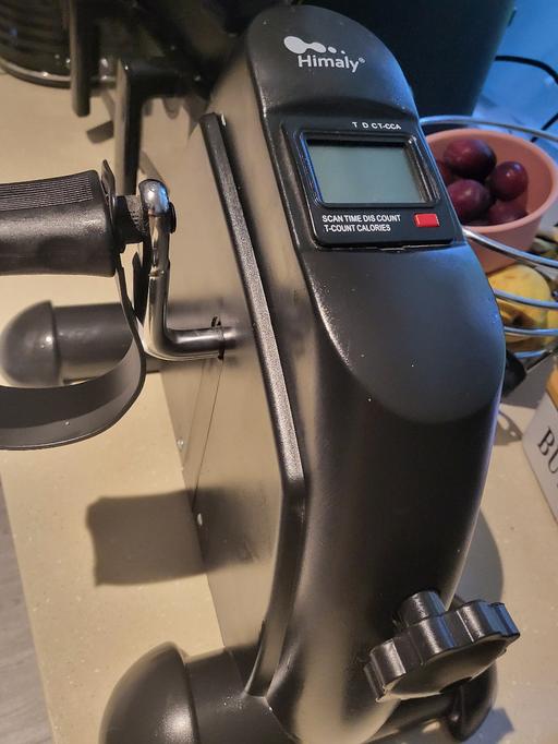 Buy & Sell Gospel Oak North West London - Photos for chair bike peddle