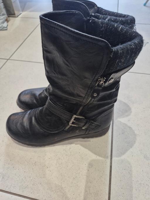 Buy & Sell Roby Knowsley - Photos for Pavers black boots