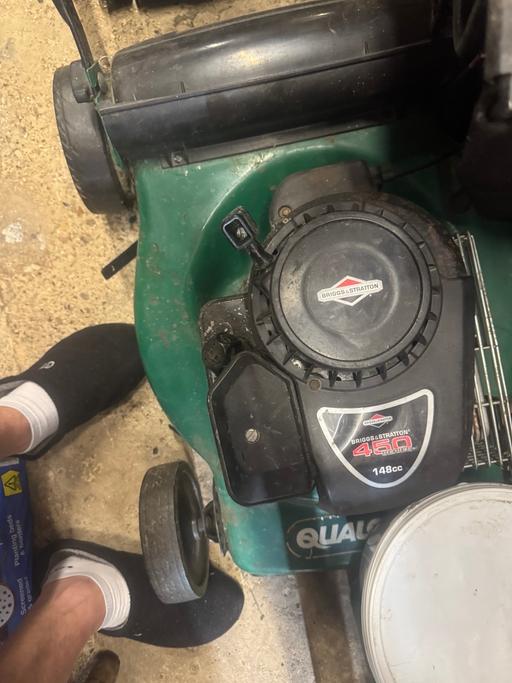 Buy & Sell Skimpot Central Bedfordshire - Photos for Petrol lawnmower