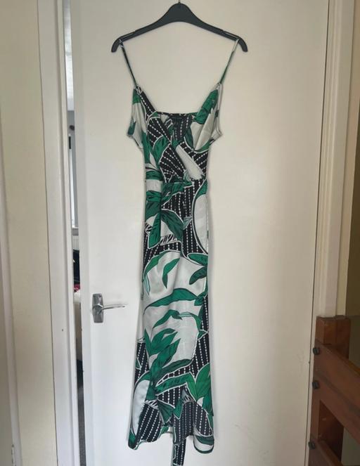 Buy & Sell Highworth Swindon - Photos for Green, White and Black Palm Leaves Dress