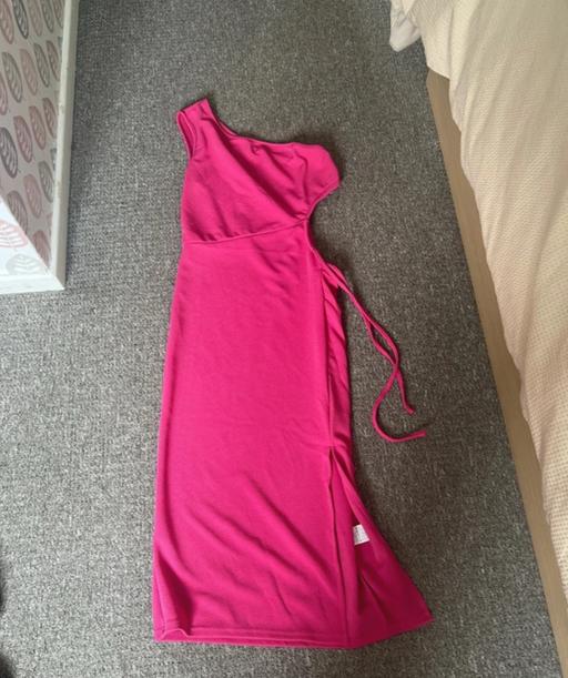 Buy & Sell Highworth Swindon - Photos for Pink Off the Shoulder Dress