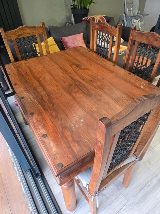 Buy & Sell Great Barr Sandwell - Photos for Dining table