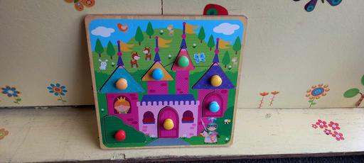 Buy & Sell Westcliff-on-Sea Southend-on-Sea - Photos for Princess castle pegged puzzle